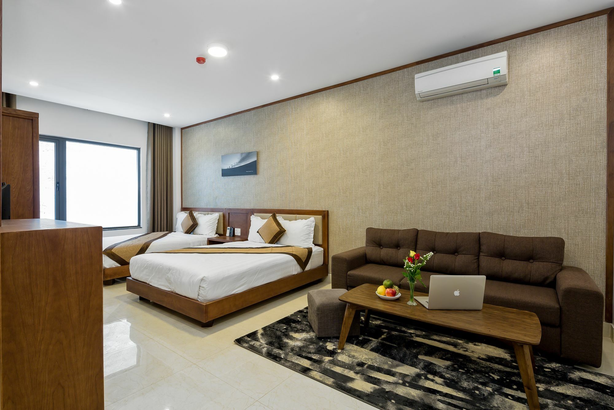 Aris Beach Apartment & Hotel Da Nang Exterior foto